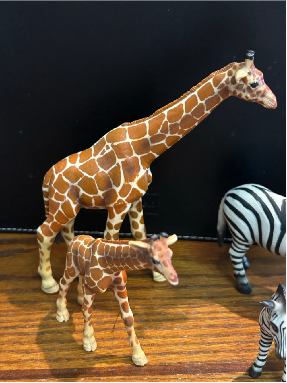 hand-painted animal figurines from Schleich Wild Life series.. Tiger unbranded